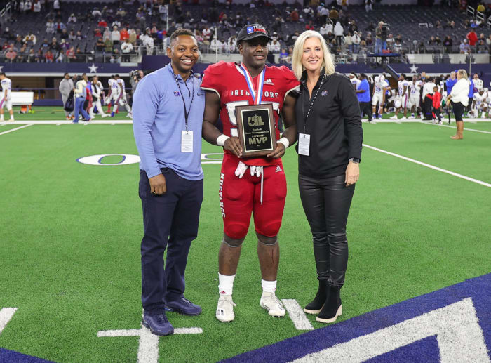 UIL-State-6A-Division-1-championship-game-December-18-2021.-North-Shore-vs-Duncanville.-Photo-Tommy-Hays-98